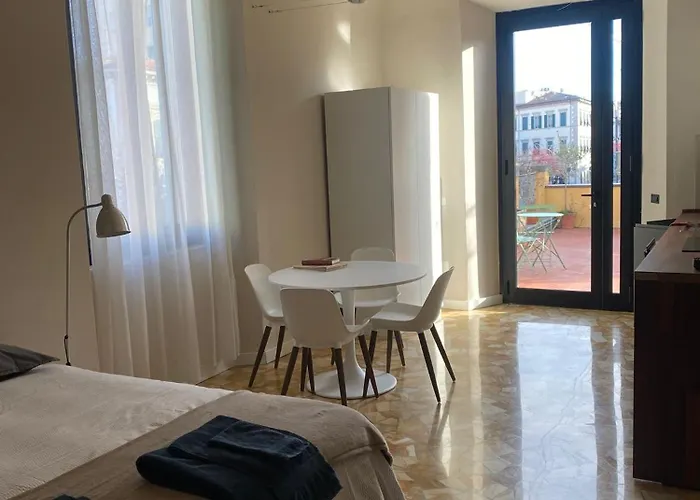 Terrazza Sonnino بيزا